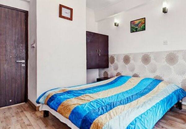 Green Leaf Hotel, New Delhi 3